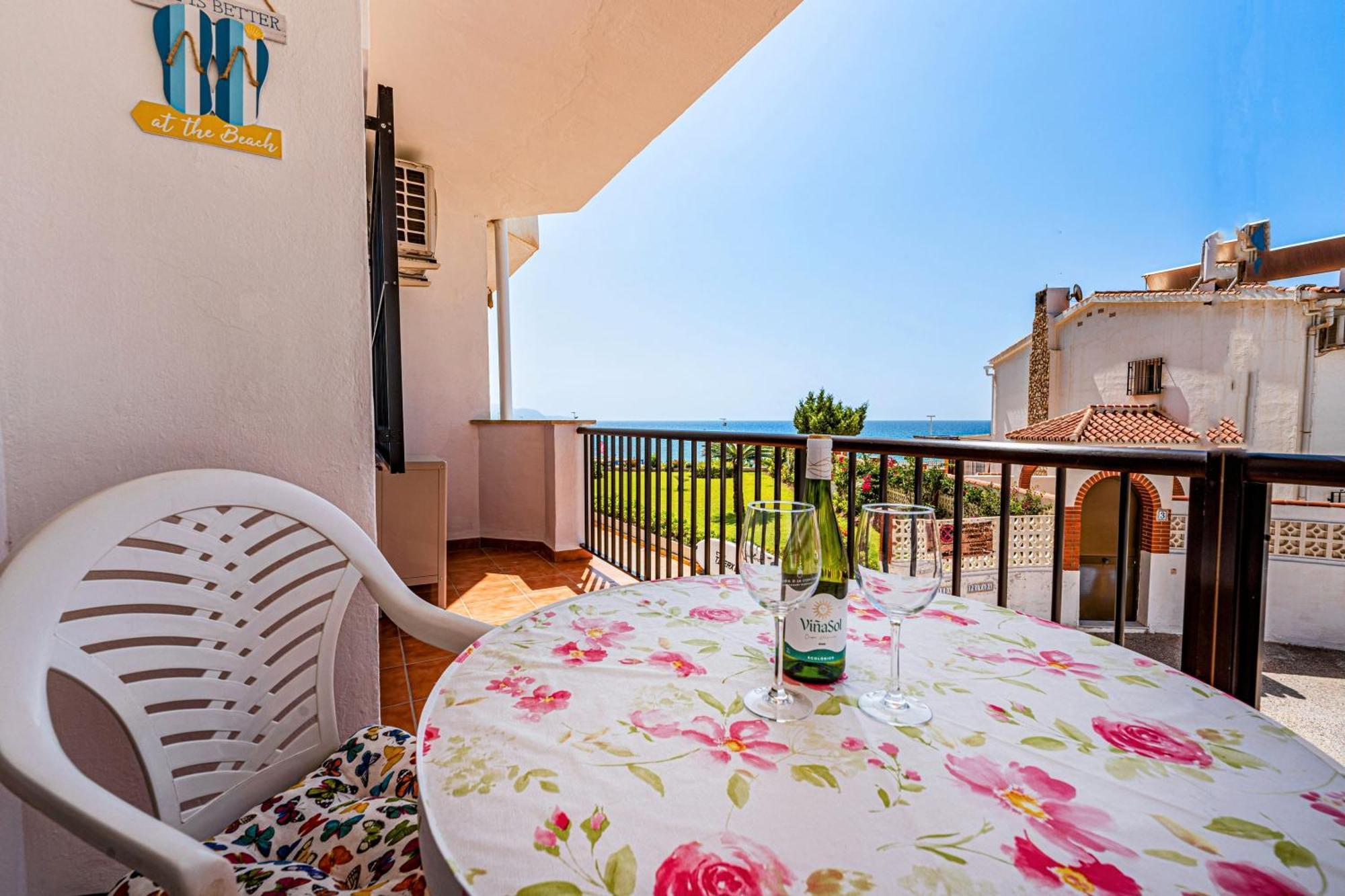 Apartmán Arce 1 Number 1 Nerja Exteriér fotografie